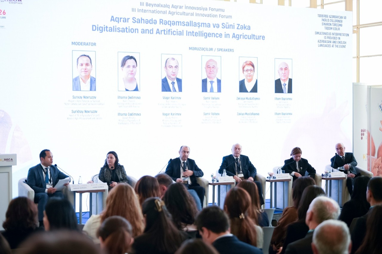 ADAU-nun rektoru beynəlxalq aqrar innovasiya platformasında çıxış edib - FOTOLAR